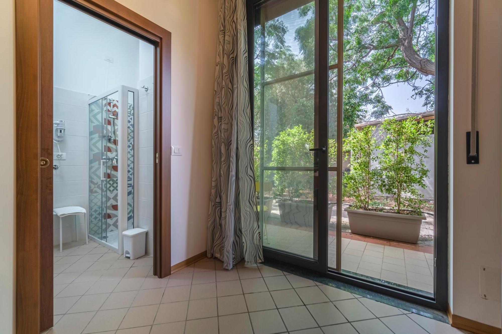 Il Vivaio Bed And Breakfast Santa Teresa Di Riva Exterior foto