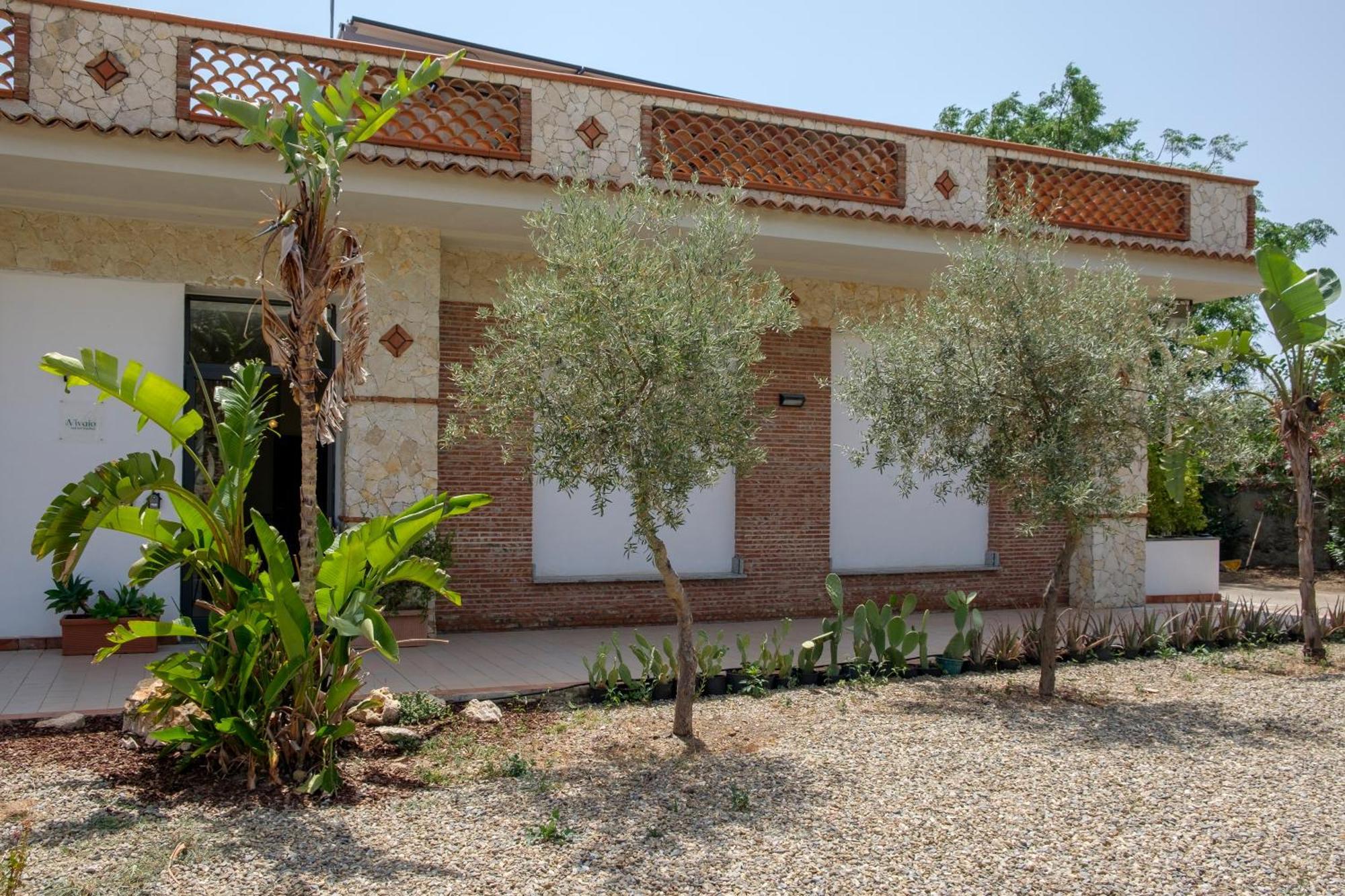 Il Vivaio Bed And Breakfast Santa Teresa Di Riva Exterior foto